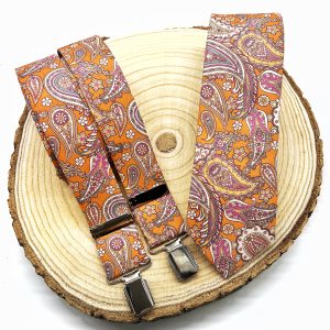 Tirantes y corbata paisley terracota