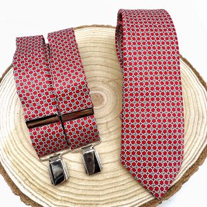 Tirantes y corbata red roja
