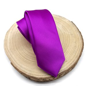 Corbata purple satén