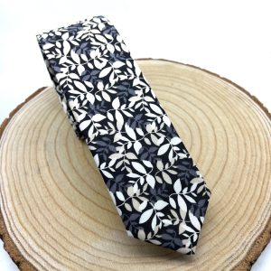Corbata Ramas Negras