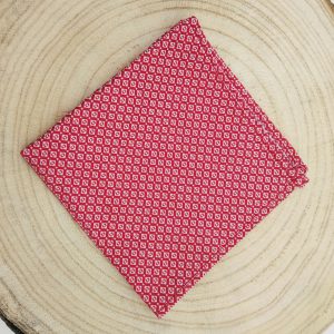 Pañuelo rojo motivos blancos